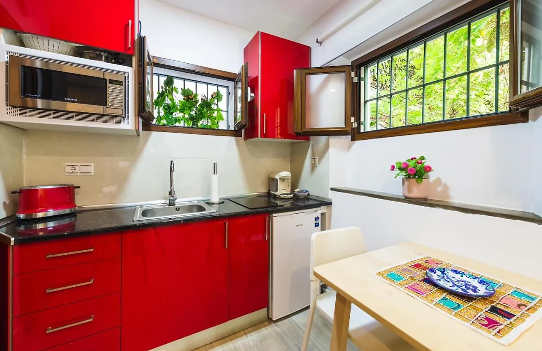 Apartamento San Matias Bajo Casco Historico-1